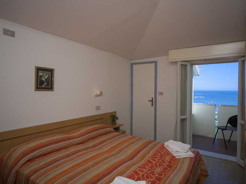 Hotel Rosa Rimini Zewnętrze zdjęcie