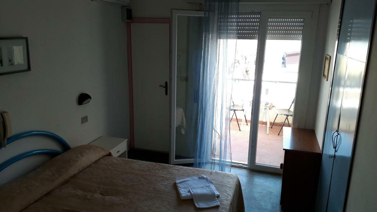 Hotel Rosa Rimini Zewnętrze zdjęcie